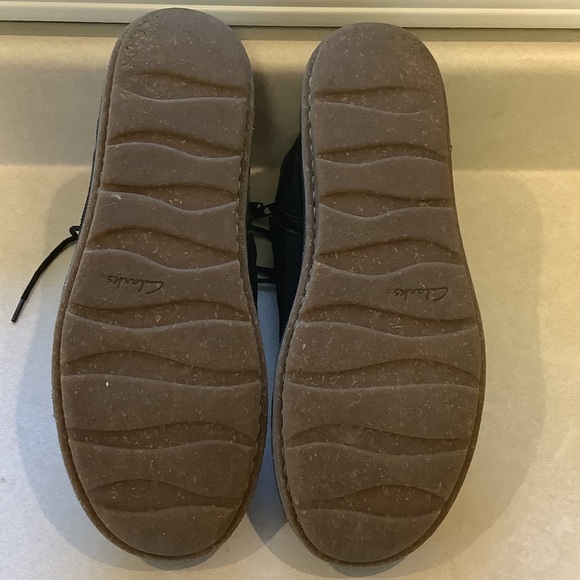 Clarks Tamantha Women’s Lace Up Suede Cushion Ankle Comfort Bootie 9.5M Black - Picture 6 of 9